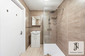 Photo 25- click for photo gallery